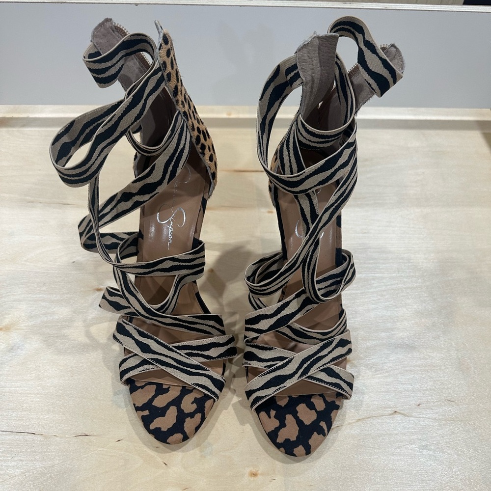 Jessica Simpson NWOT animal print heels size 9 1/2